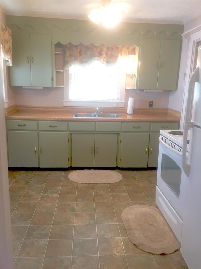 1514 Wilson St, Shelbyville, TN 37160 - photo 7