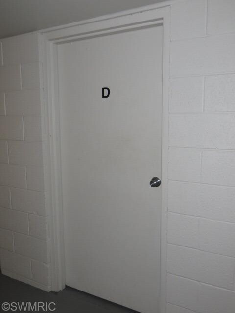 721 Pinckney Ct NW unit D, Comstock Park, MI 49321 - photo 5
