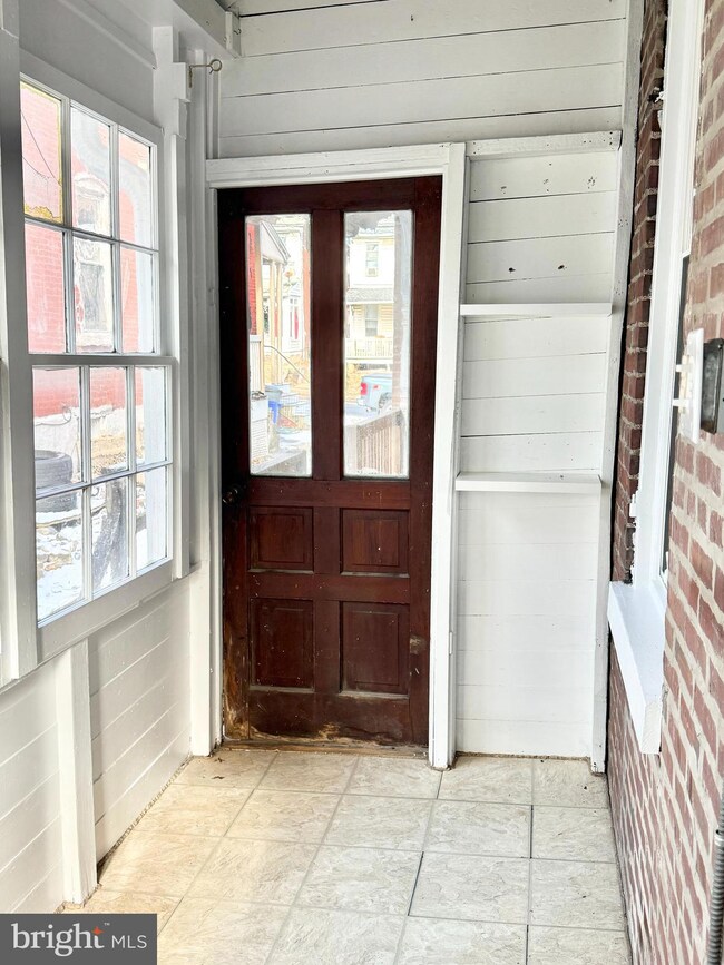 208 Bridge St unit 1, Spring City, PA 19475 - photo 3