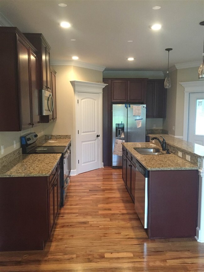 139 Churchill Dr, Crawfordville, FL 32327 - photo 3