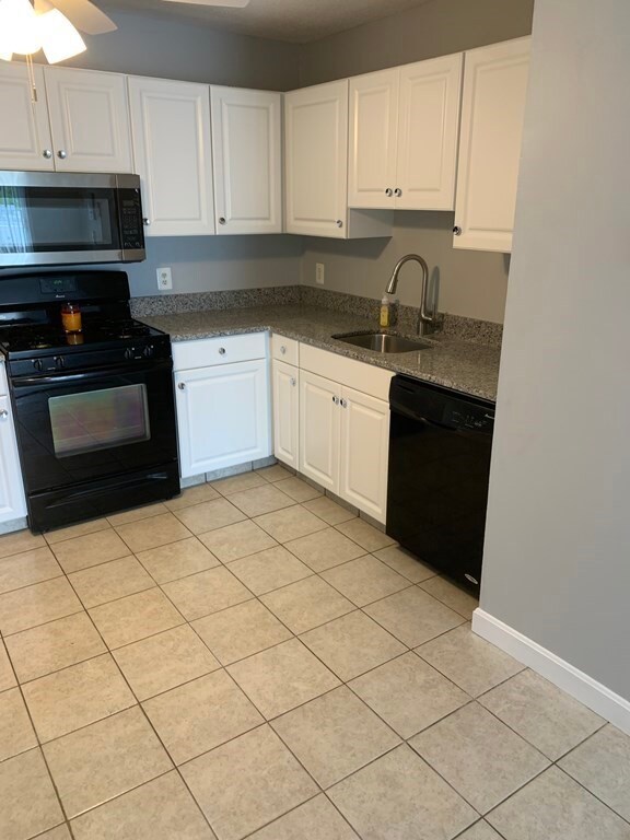 28 Kenmar Dr unit 282, Billerica, MA 01821 - photo 5