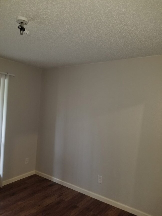 3603 Tanglewilde St unit 3603, Houston, TX 77063 - photo 2