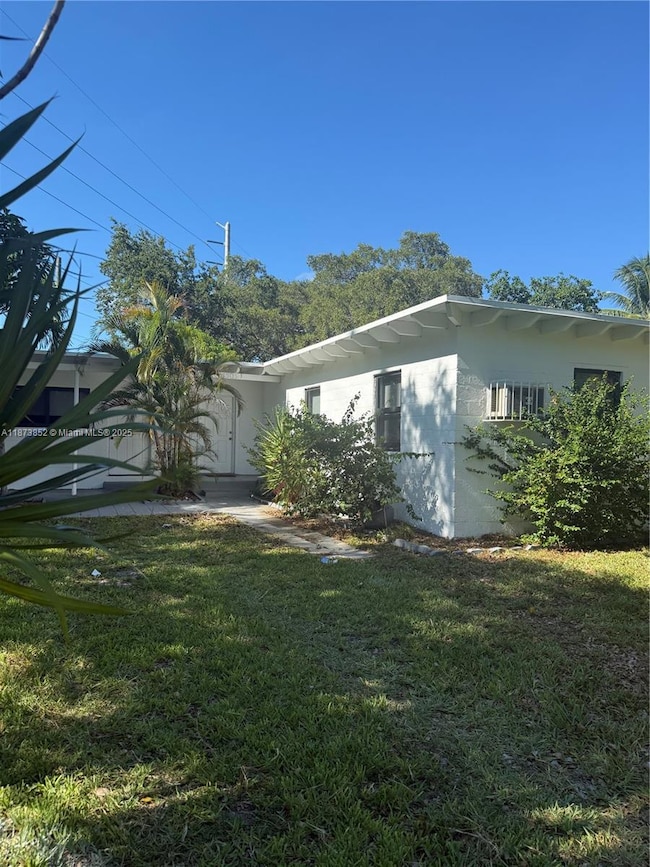 1503 NE 128th St unit 1+2, North Miami, FL 33161 - photo 2