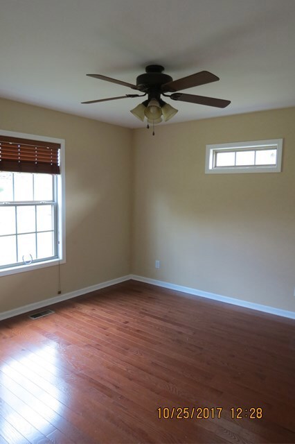 129 Elm St, Cookeville, TN 38506 - photo 4