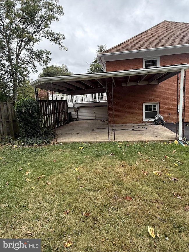 5405 Brookland Rd, Alexandria, VA 22310 - photo 7