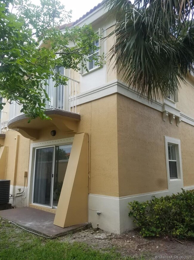 12881 SW 30th St unit 116, Miramar, FL 33027 - photo 2