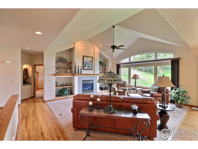 Stunning Features Throughout