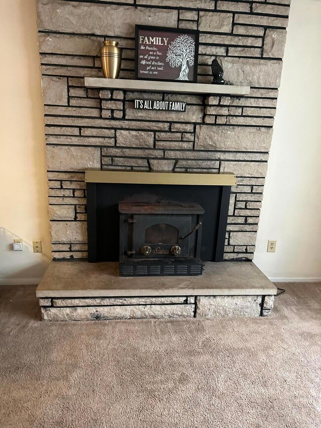 5360 Spire Ln, Columbus, OH 43232 - photo 3