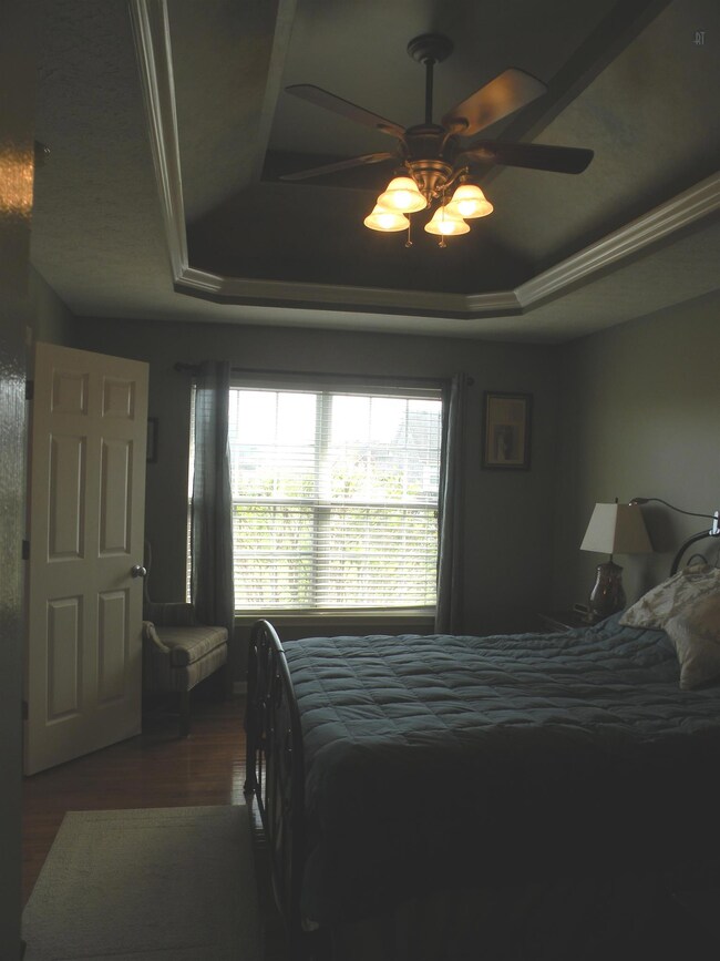 733B N Russell St, Portland, TN 37148 - photo 3