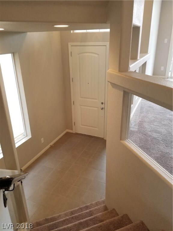 6425 Jackson Spring Rd, Las Vegas, NV 89118 - photo 3