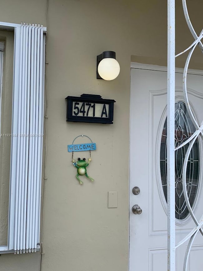 5471 W 1st Ave unit B, Hialeah, FL 33012 - photo 2