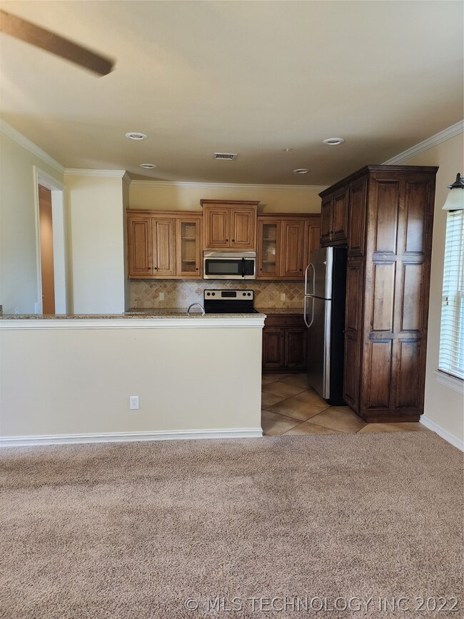 410 E B St unit 410 B, Jenks, OK 74037 - photo 4