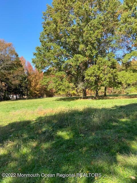 70 van Tines Ln, Old Bridge, NJ 08857 - photo 2