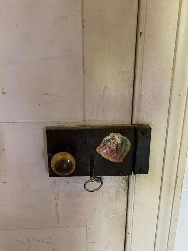 1094 Owens Mill Rd, Saint Stephens Church, VA 23148 - photo 5