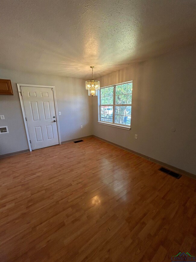 1807 Tierra Del Sol, Kilgore, TX 75662 - photo 5