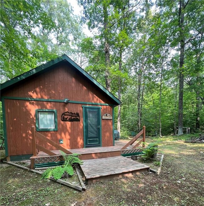 A deck and yard make this property a comfortable home away from home!