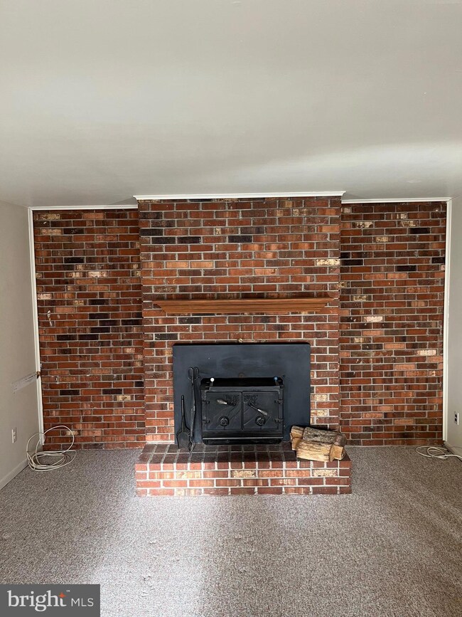 1051 N Main St, Glassboro, NJ 08028 - photo 2