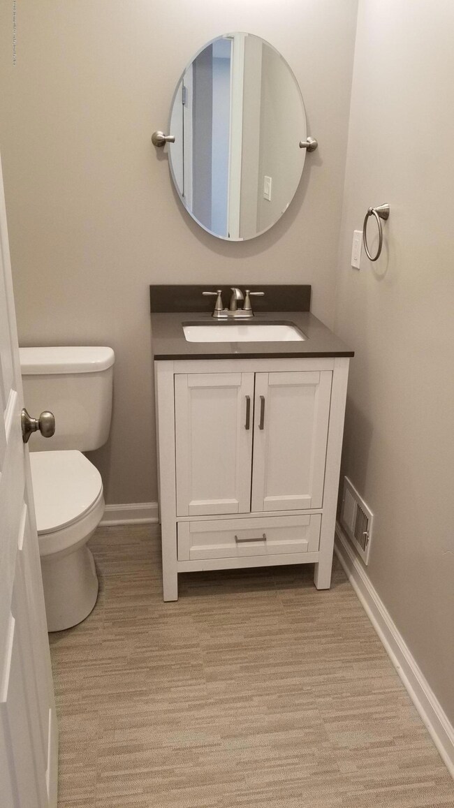 84 Heron Ct, Manalapan, NJ 07726 - photo 7