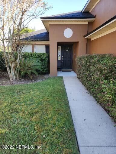 2407 Eisner Dr, Jacksonville, FL 32218 - photo 3