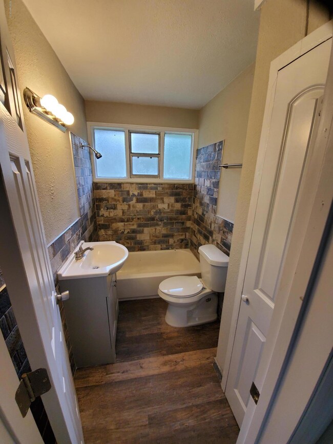 234 Pecan St, Jacksonville, FL 32211 - photo 7