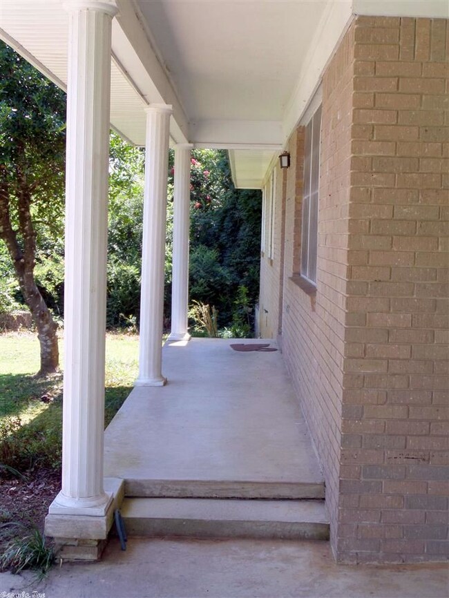 305 W Vine St, Sheridan, AR 72150 - photo 4