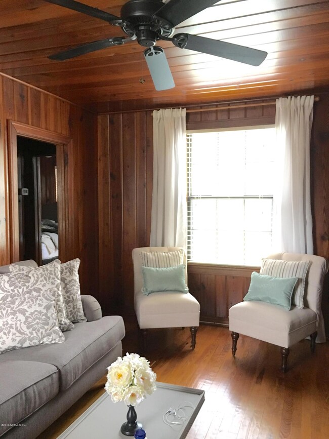 3835 Eloise St, Jacksonville, FL 32205 - photo 4