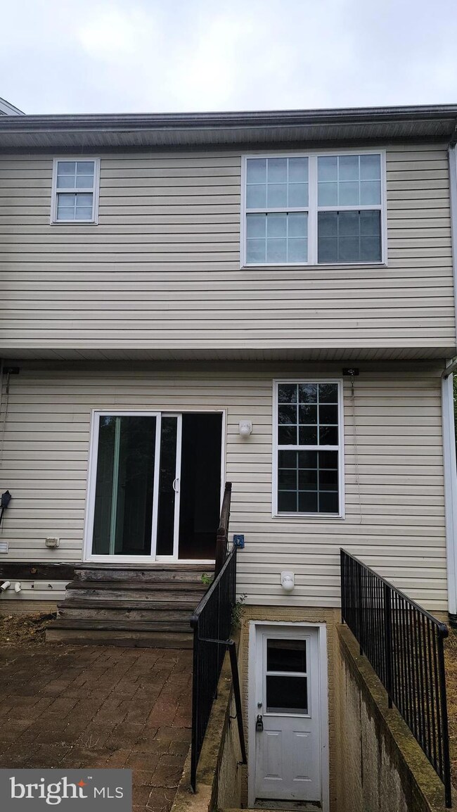 21770A Winter Bloom Ln unit A, Lexington Park, MD 20653 - photo 2