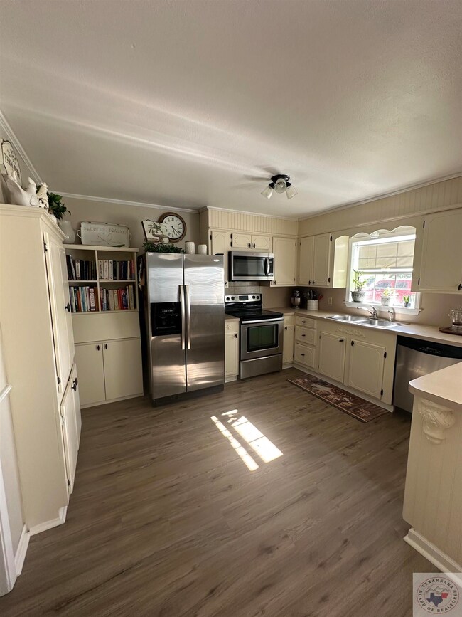 3203 Leopard Dr, Texarkana, TX 75501 - photo 6