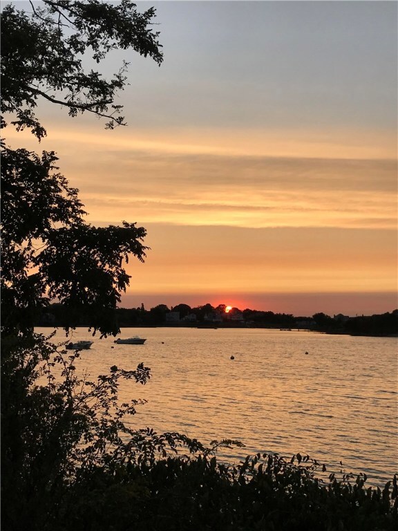 3 E Pond Rd, Narragansett, RI 02882 - photo 3