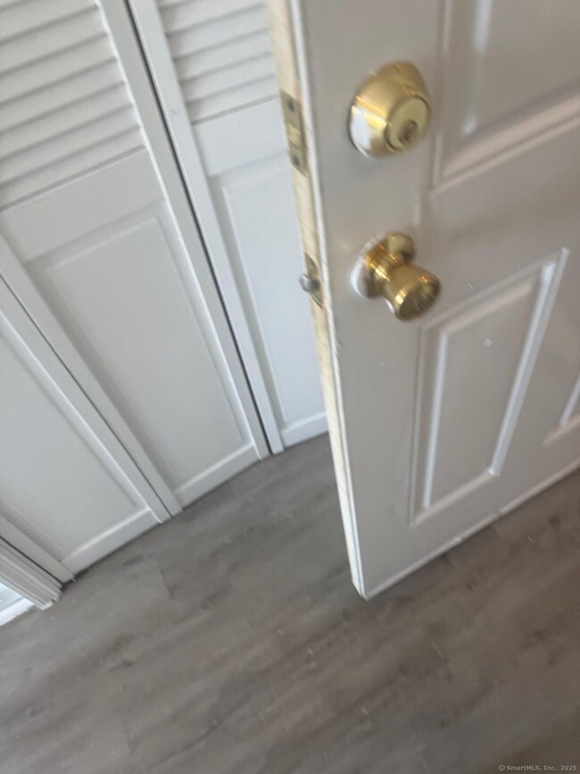 159 Charles St unit 11, Bridgeport, CT 06606 - photo 4