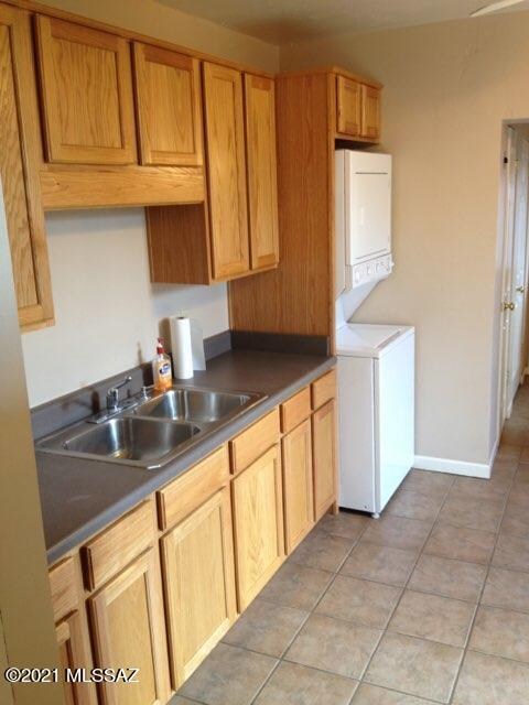 1050 E 7th St, Tucson, AZ 85719 - photo 2