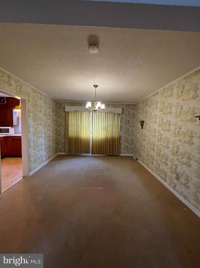 435 Sycamore Rd, Reading, PA 19611 - photo 4