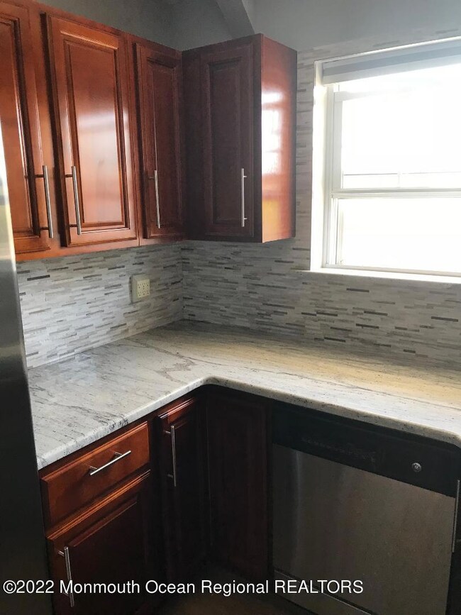 C057E57C-4063-4BFF-8994-159E711B4309