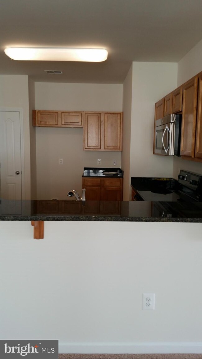23530 F D R Blvd unit 207, California, MD 20619 - photo 4
