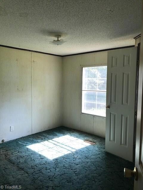 695 Ulah Ct, Asheboro, NC 27205 - photo 4