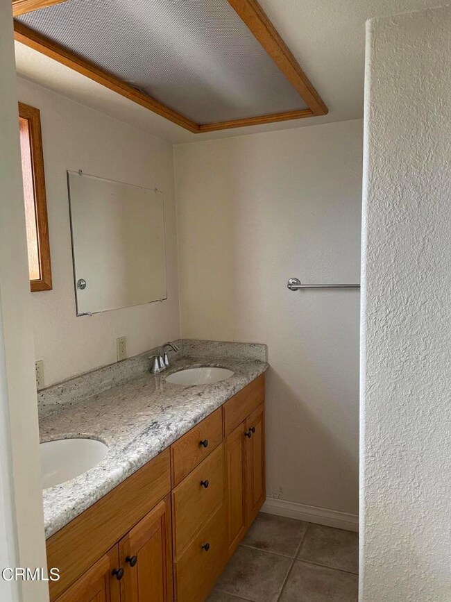 EE02C8BB-D2EB-4529-9888-E769C198D7BF