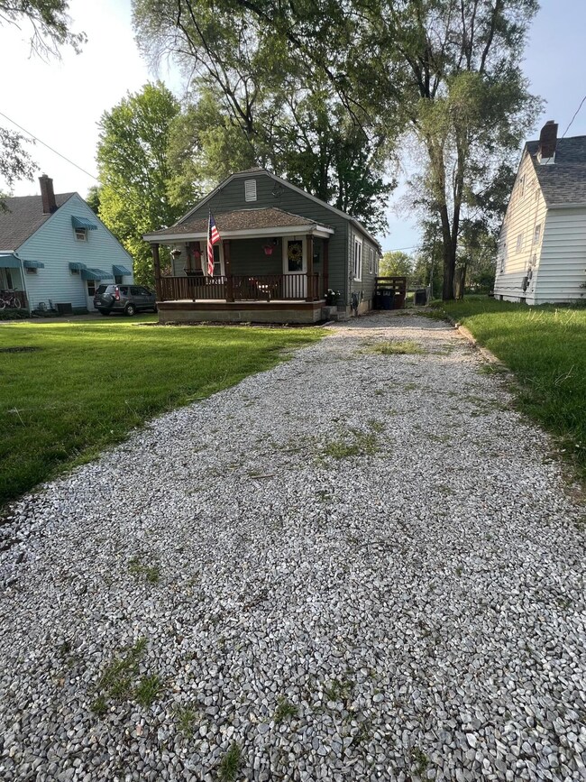 1219 Graylock St, Lancaster, OH 43130 - photo 5