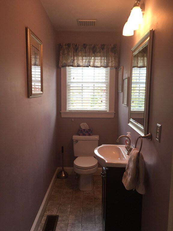 22 Florence St, Milford, MA 01757 - photo 7