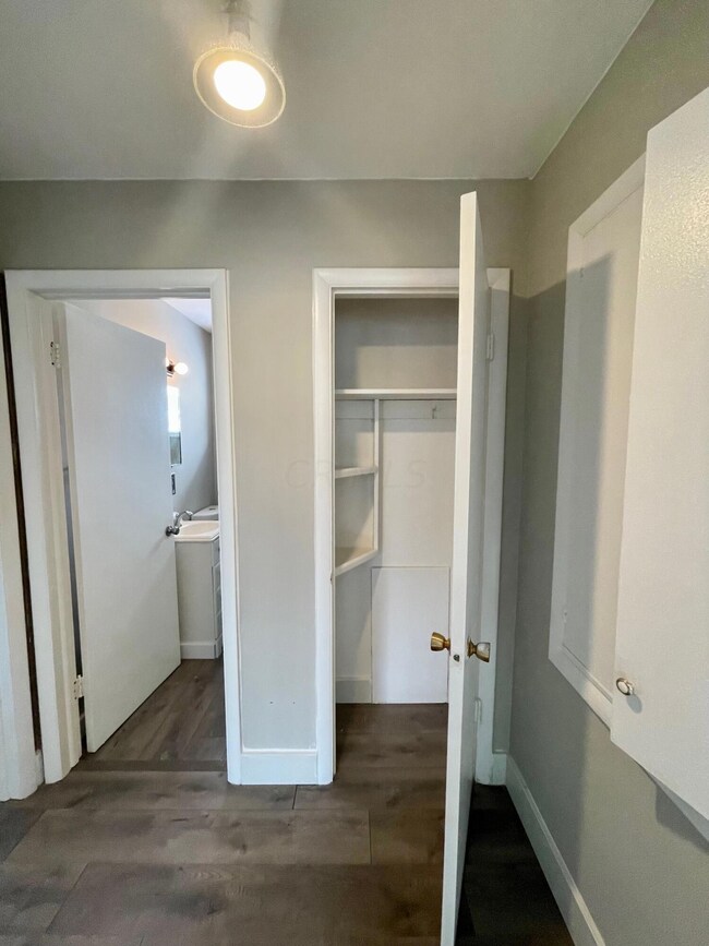 3805 Walford St, Columbus, OH 43224 - photo 7