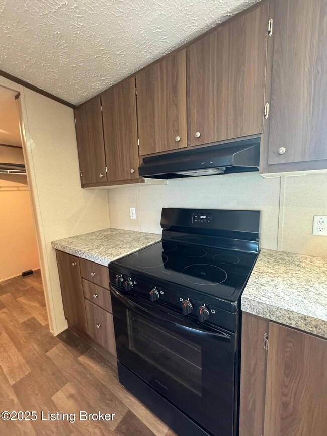 316 Glover Hills Ln, Glasgow, KY 42141 - photo 7