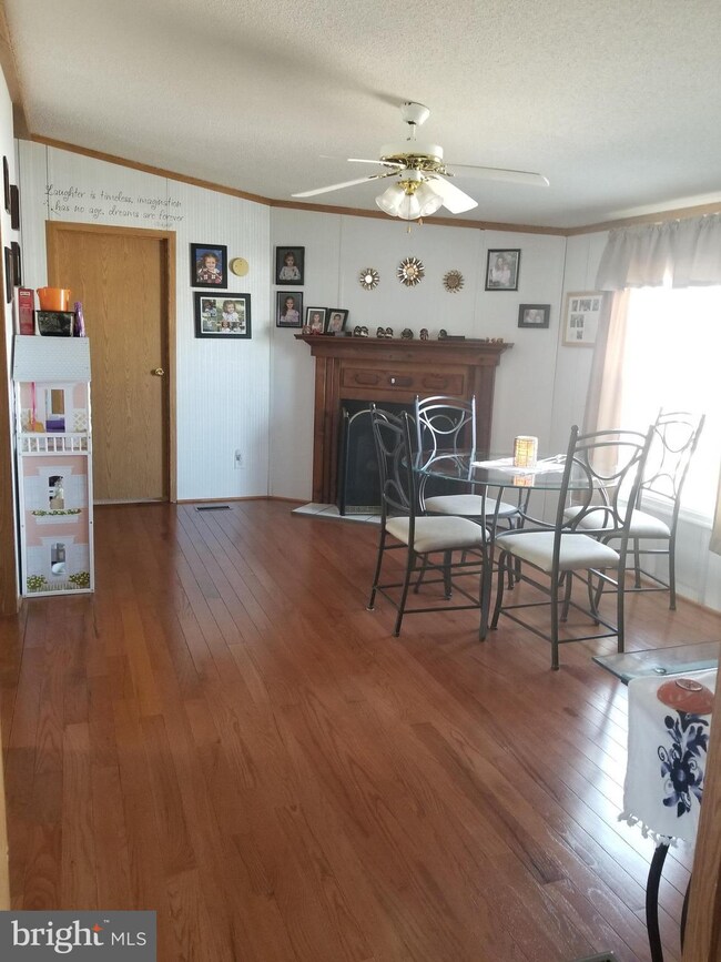 6144 Hager Rd, Greencastle, PA 17225 - photo 4