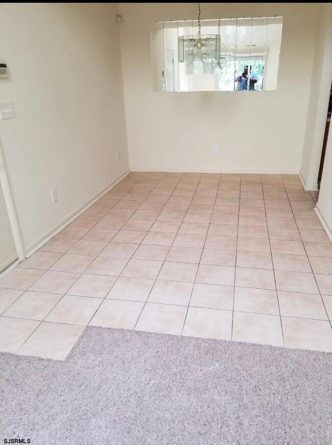 4 Oyster Bay Rd unit 4L, Absecon, NJ 08201 - photo 3