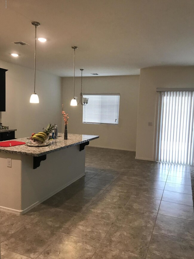 8884 E Abrams Loop, Tucson, AZ 85710 - photo 4