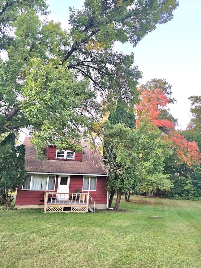 920 E Evergreen St, Isle, MN 56342 - photo 3