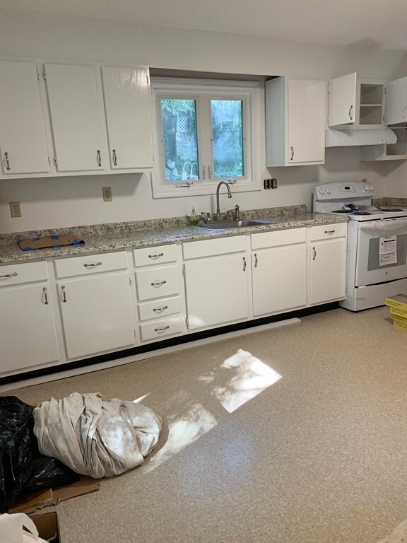 21 Hudson St unit 21, Woburn, MA 01801 - photo 3