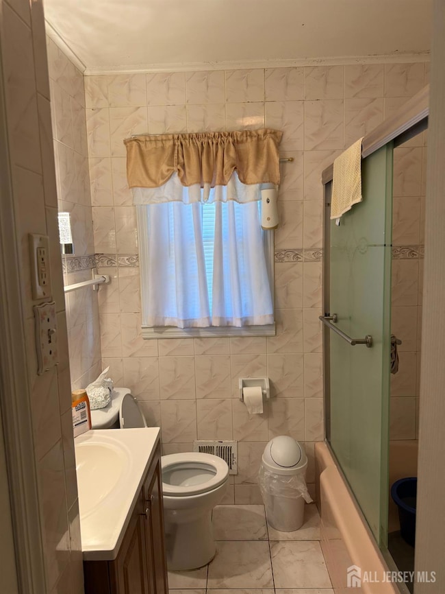 37 Hazelhurst St, New Brunswick, NJ 08901 - photo 6