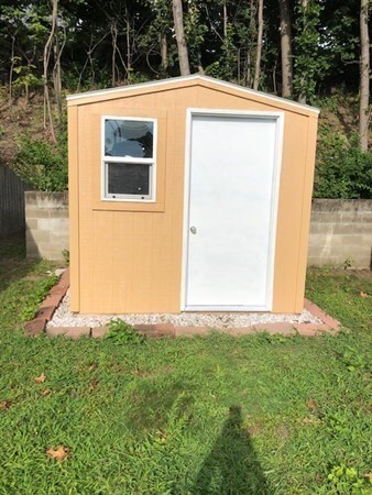 548 Kenyon Ave unit 8, Attleboro, MA 02703 - photo 4