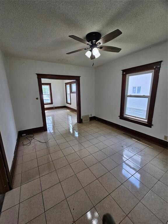 1920 1st Ave, Perry, IA 50220 - photo 3