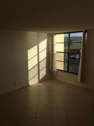 22 Royal Palm Way unit 403, Boca Raton, FL 33432 - photo 7