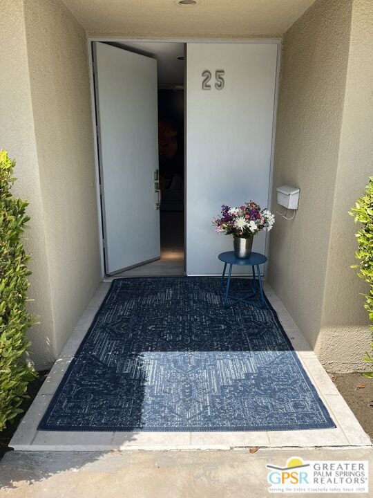 70120 Frank Sinatra Dr, Rancho Mirage, CA 92270 - photo 3